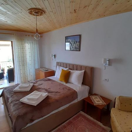Guest House Ejona Gjirokastra Zewnętrze zdjęcie