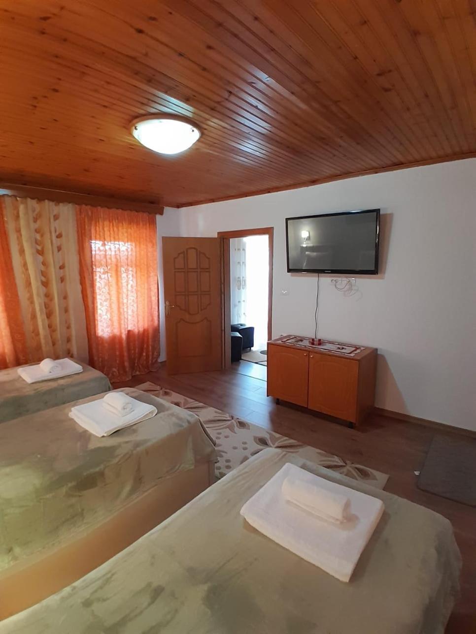 Guest House Ejona Gjirokastra Zewnętrze zdjęcie