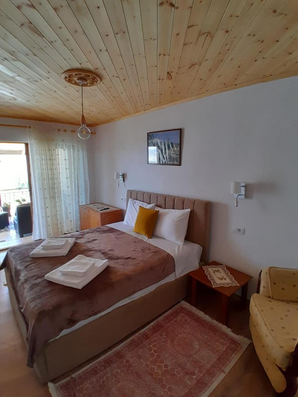 Guest House Ejona Gjirokastra Zewnętrze zdjęcie